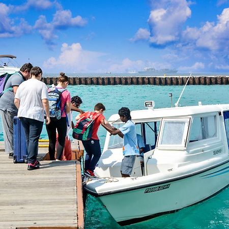 Maldives Seashine Hotel Huraa Kültér fotó