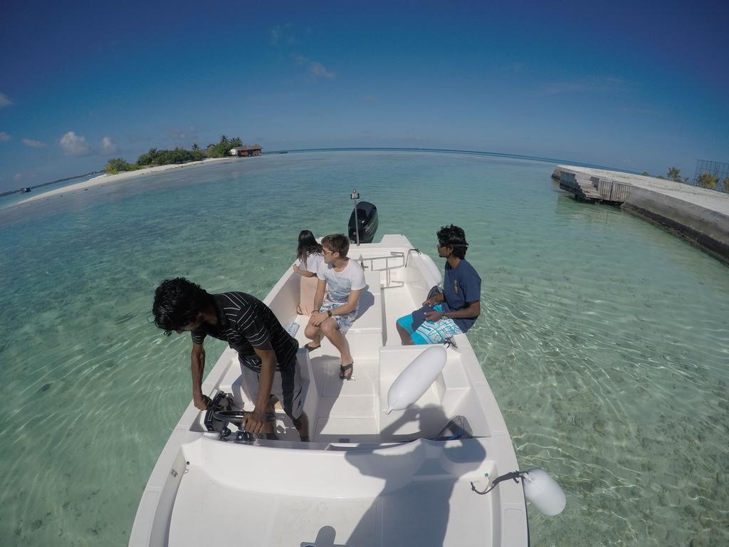 Maldives Seashine Hotel Huraa Kültér fotó