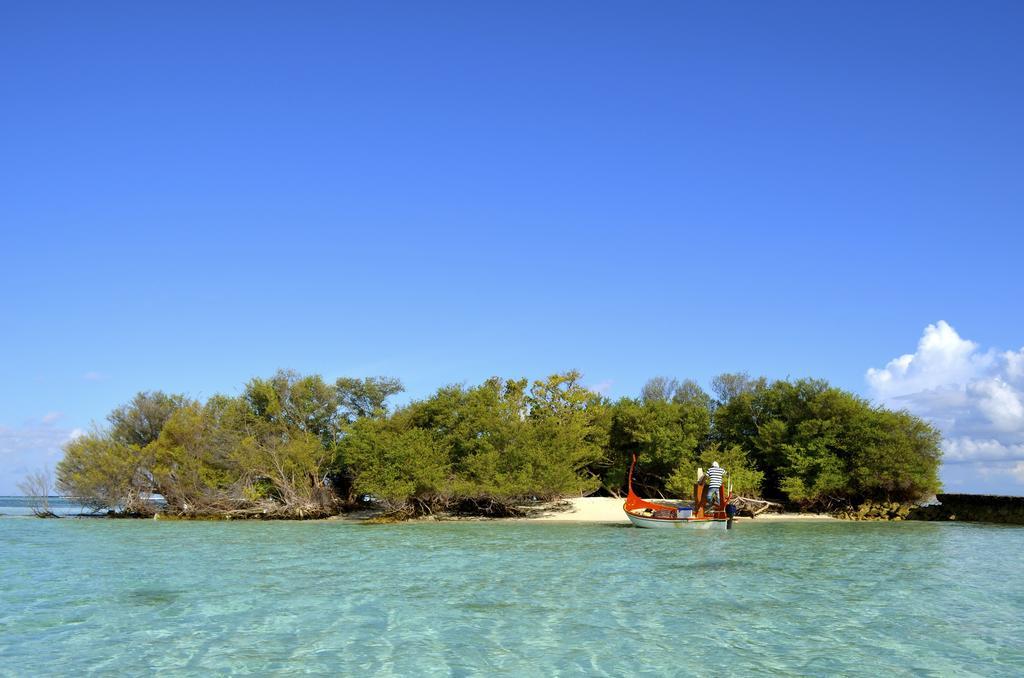 Maldives Seashine Hotel Huraa Kültér fotó