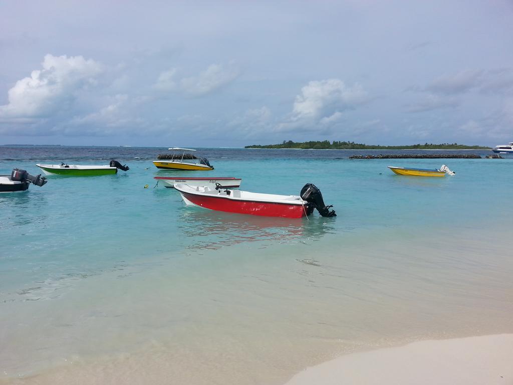 Maldives Seashine Hotel Huraa Kültér fotó