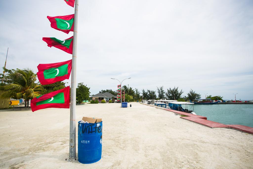 Maldives Seashine Hotel Huraa Kültér fotó