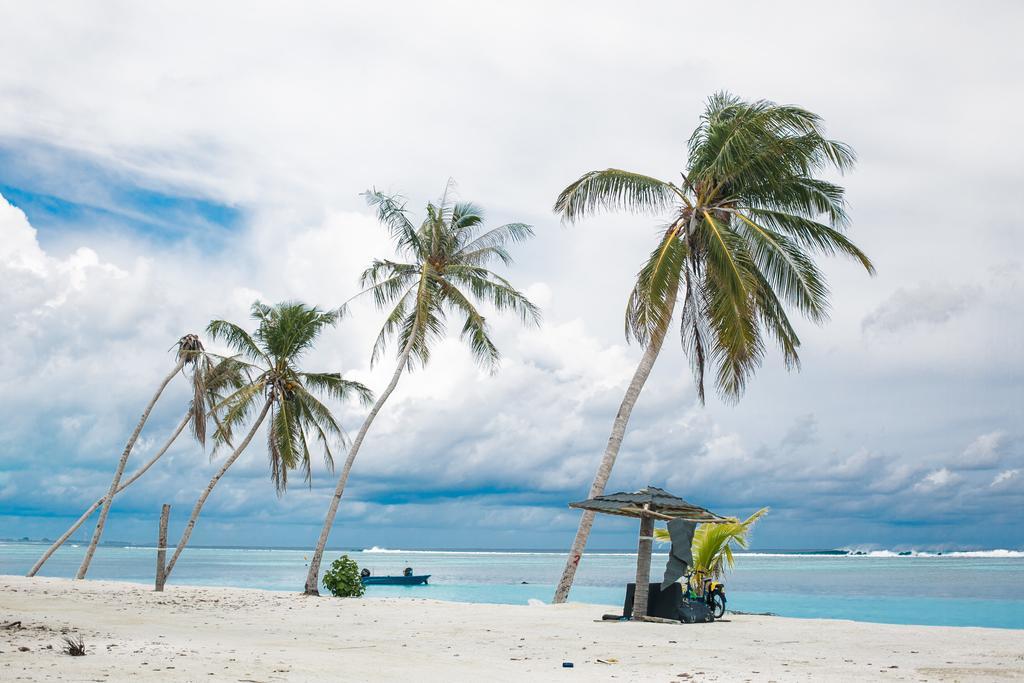 Maldives Seashine Hotel Huraa Kültér fotó